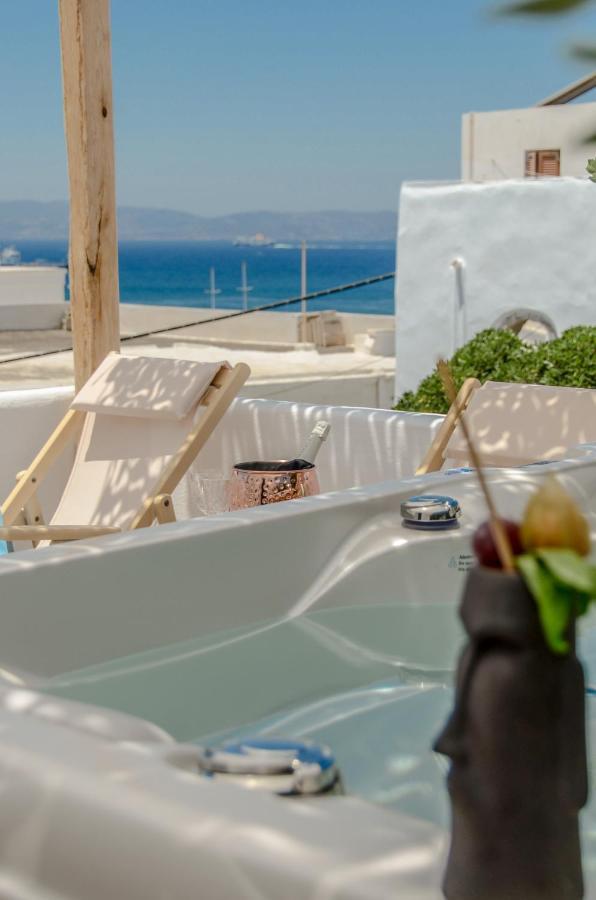 Honey & Cinnamon Luxury Suite Naxos City Esterno foto